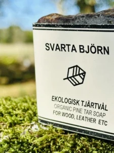 Svarta Björn Tjärtvål (jägartvål) Ekologisk till trä, skinn, läder mm.